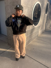 Load image into Gallery viewer, Black Spider Hoodie
